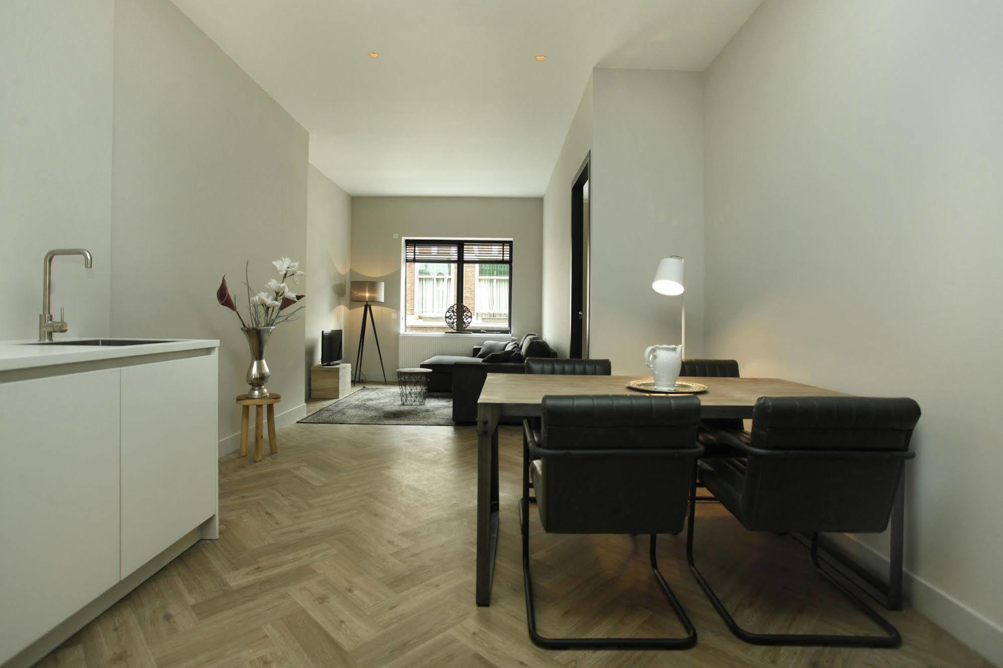 Stayci Serviced Apartments Westeinde L'Aia Esterno foto