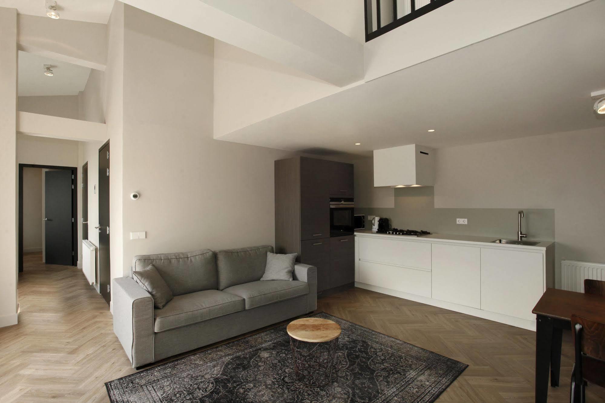 Stayci Serviced Apartments Westeinde L'Aia Esterno foto